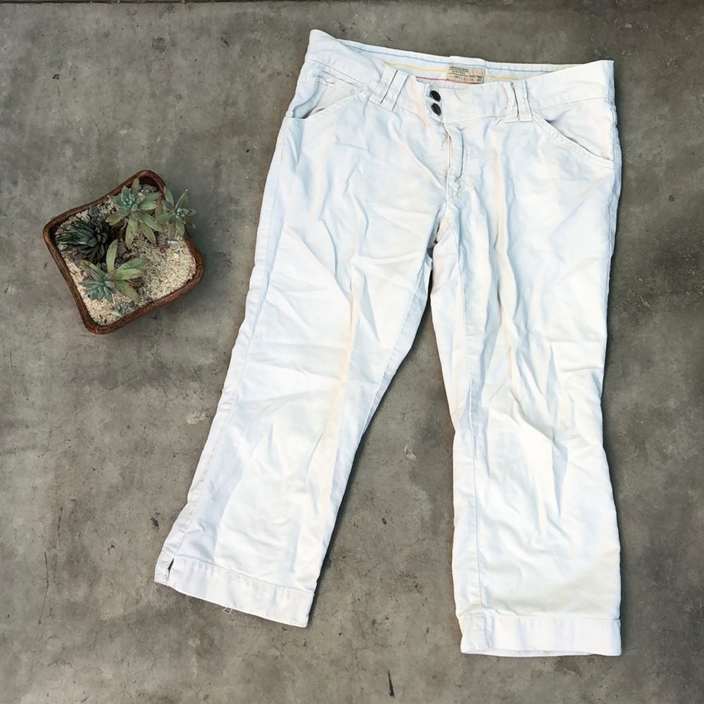 ☀️ American Eagle Beige Capri Pants | 6